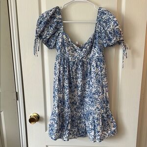 Olivaceous Blue and White Floral Dress